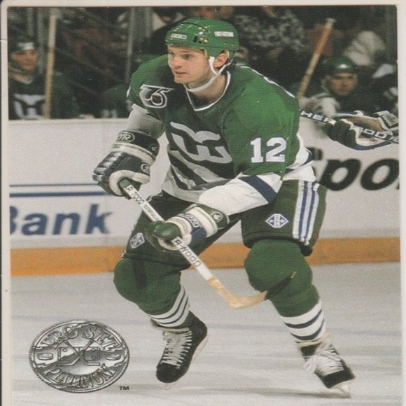 Murray Craven (Hartford Whalers) 1992 Pro Set Platinum Card - Card Number 179 - Picture 1 of 2